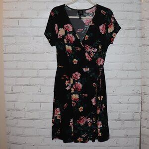 🌸🖤 Derek Heart Black & Pink Floral Midi Dress · Size XL · faux front‑tie wrap